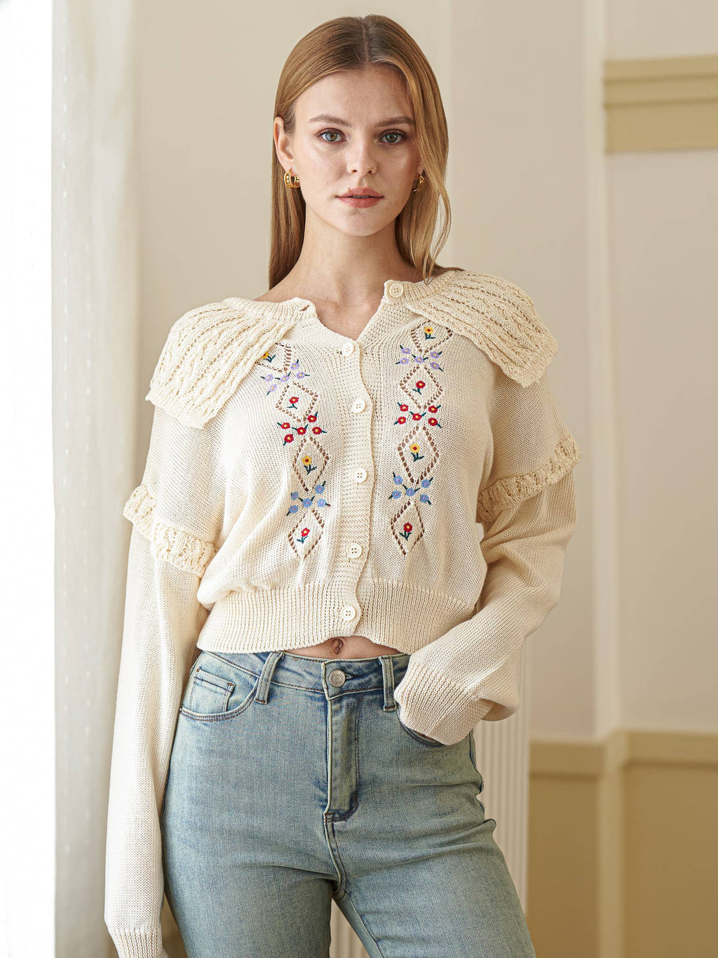 Embroidered Knit Cardigan with Floral Motifs