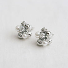 Load image into Gallery viewer, Chic Geometric Pearl Drop Earrings