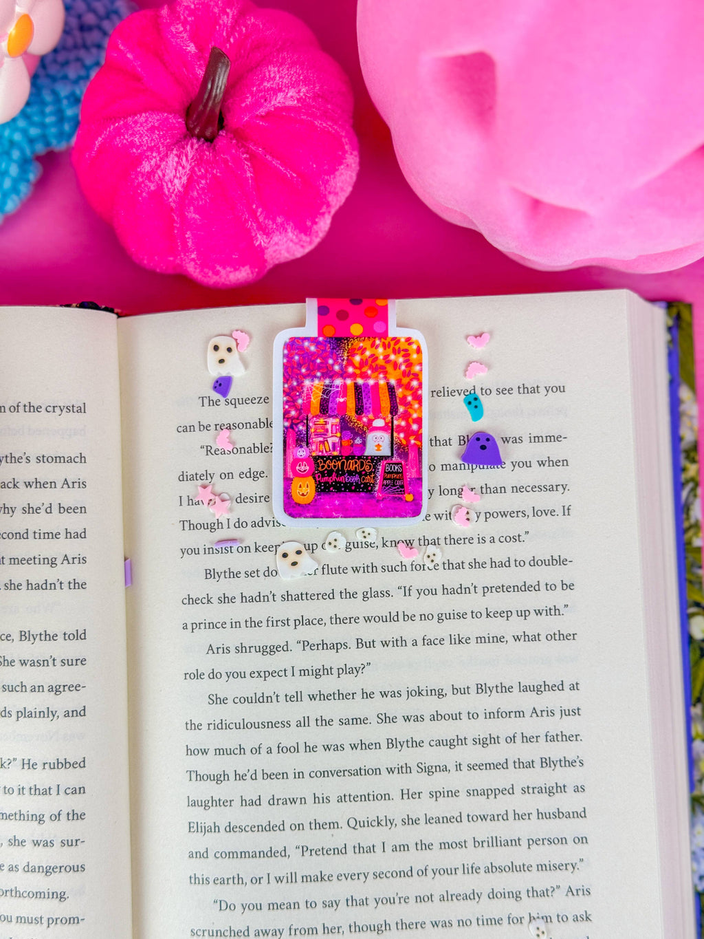 Boonard's Pumpkin Book Cart Magnetic Bookmark