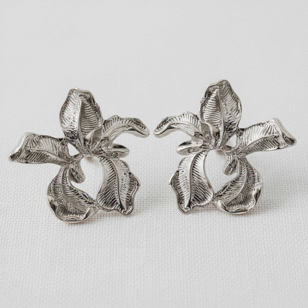 Artistic Floral Design Drop Earrings