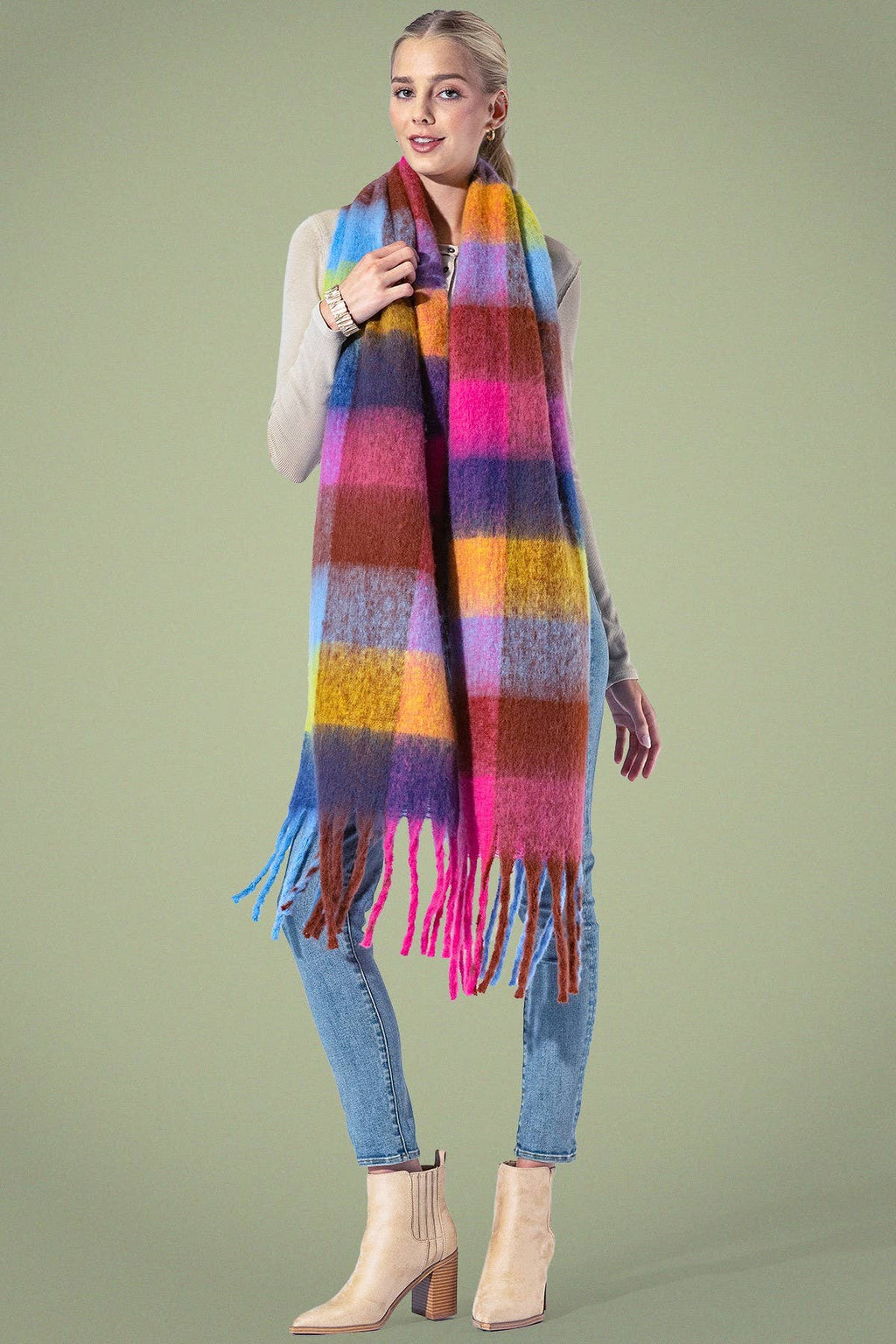 Yarn-dyed Checkered Fuchsia Fringe Scarf