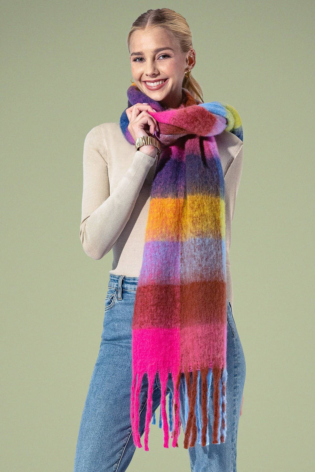 Yarn-dyed Checkered Fuchsia Fringe Scarf