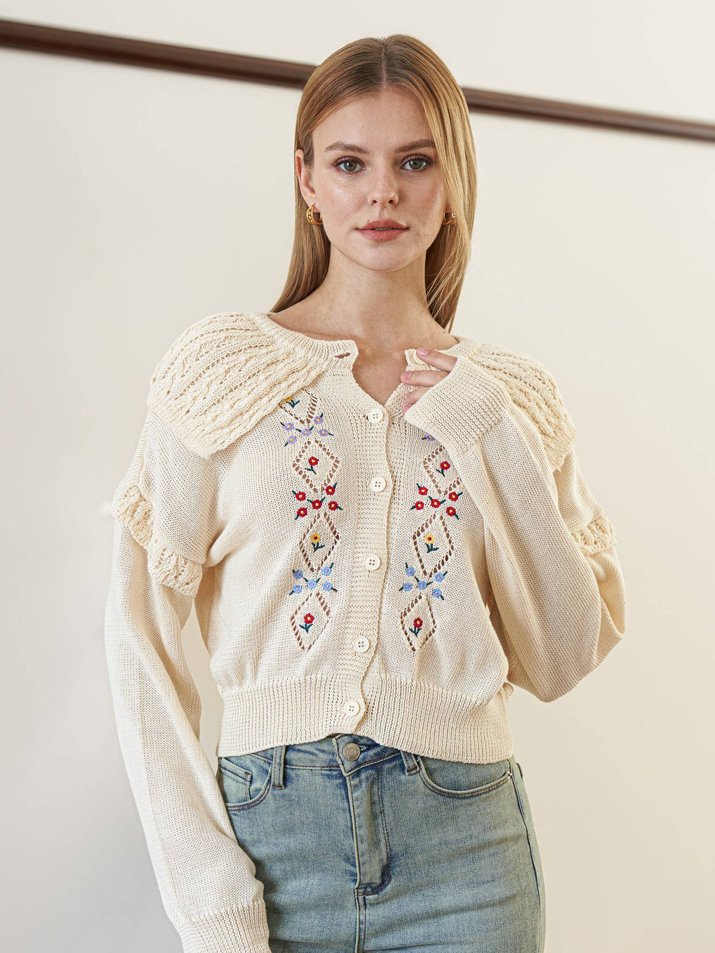 Embroidered Knit Cardigan with Floral Motifs