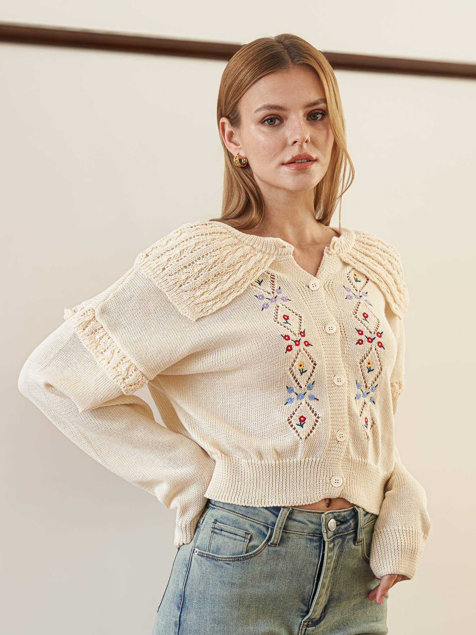 Embroidered Knit Cardigan with Floral Motifs