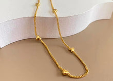 Load image into Gallery viewer, Heart Chain Necklace