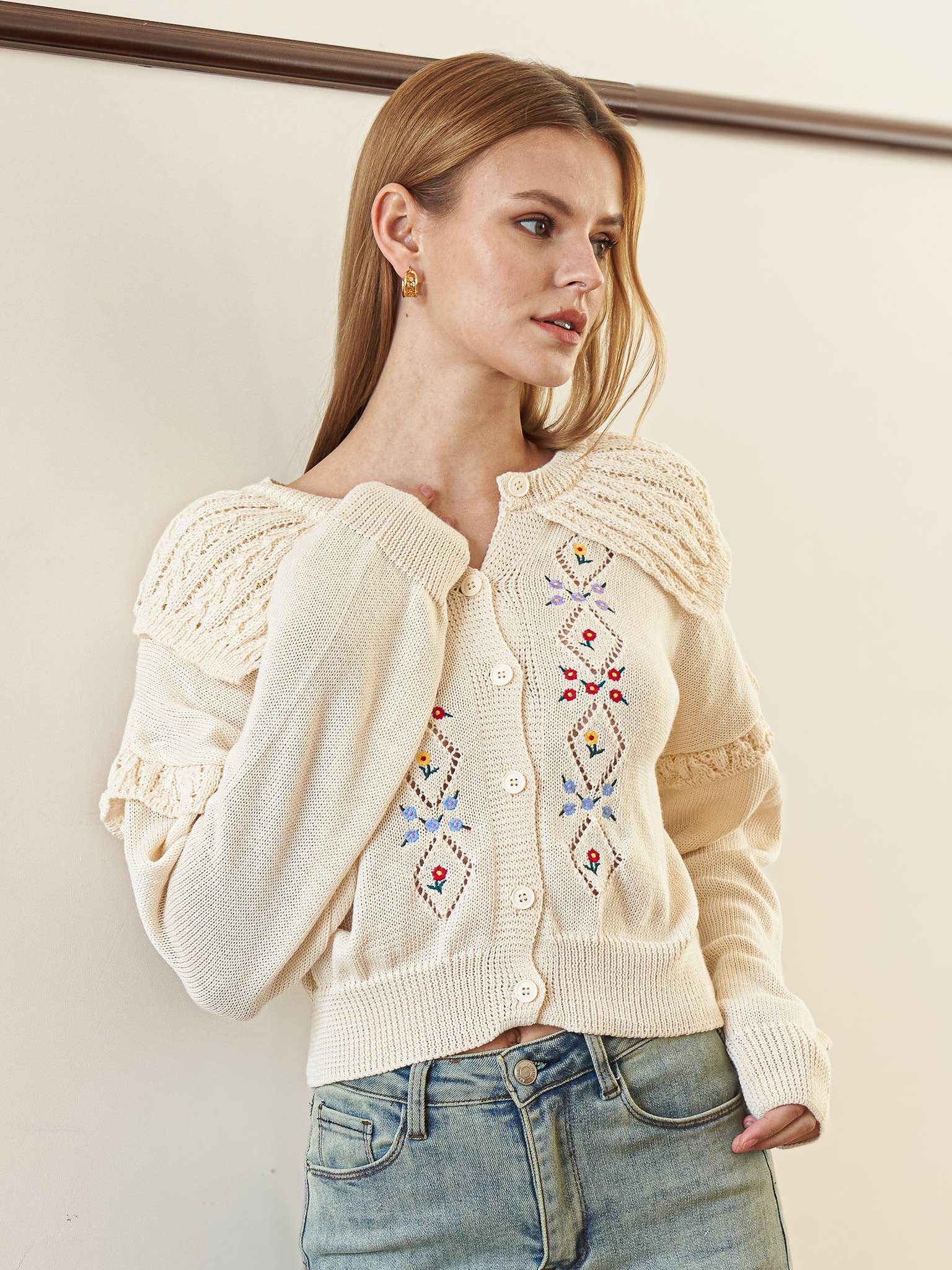 Embroidered Knit Cardigan with Floral Motifs