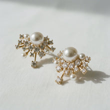 Load image into Gallery viewer, Vintage Starry Gemstone Drop Earrings