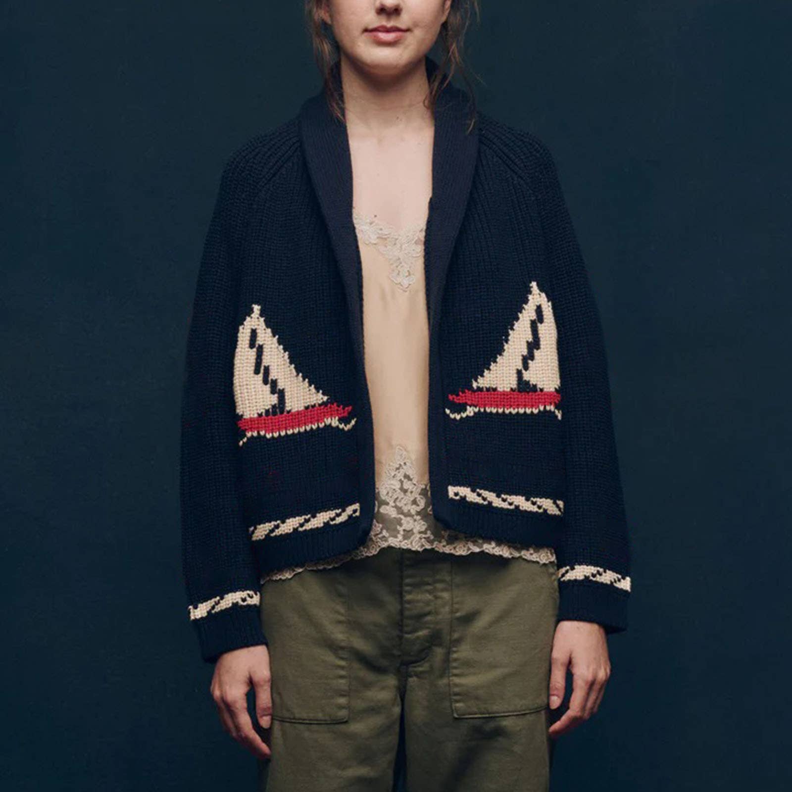 Fashionable retro art lapel knitted cardigan