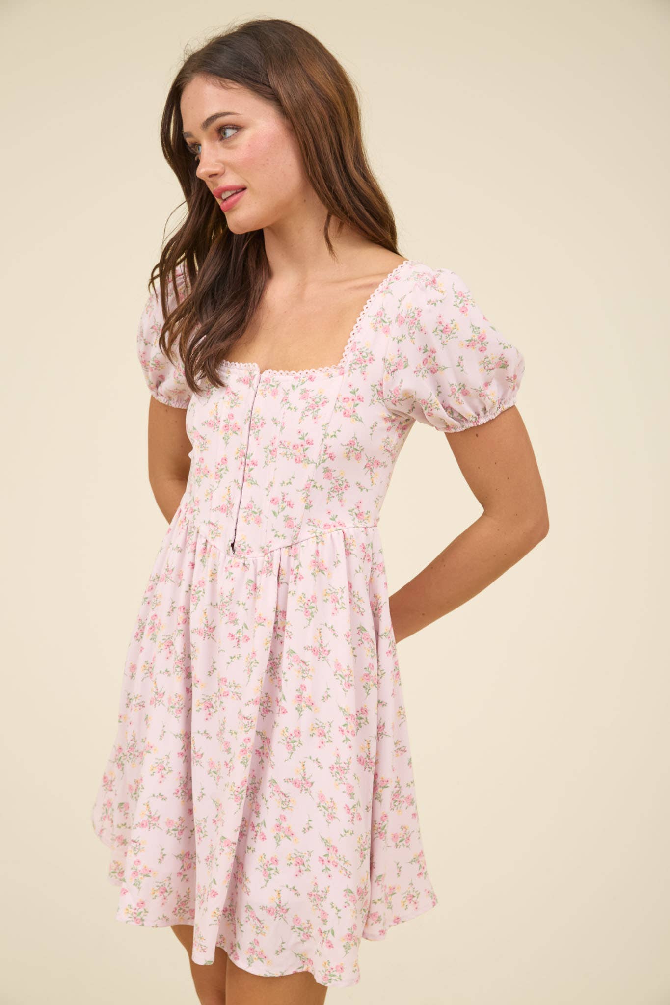 FLORAL LACE TRIM FRONT HOOK & EYE MINI DRESS