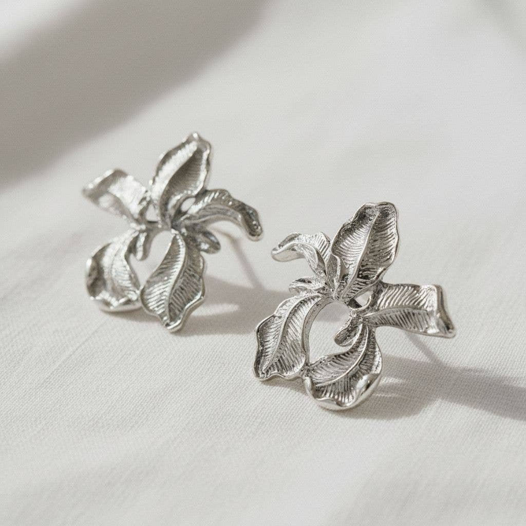 Artistic Floral Design Drop Earrings