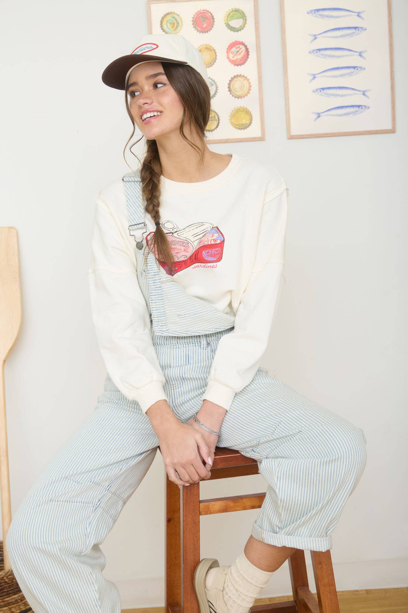 SARDINES GRAPHIC LONG SLEEVE KNIT SWEATER