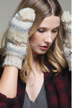 Load image into Gallery viewer, Stripe Knit Mittens